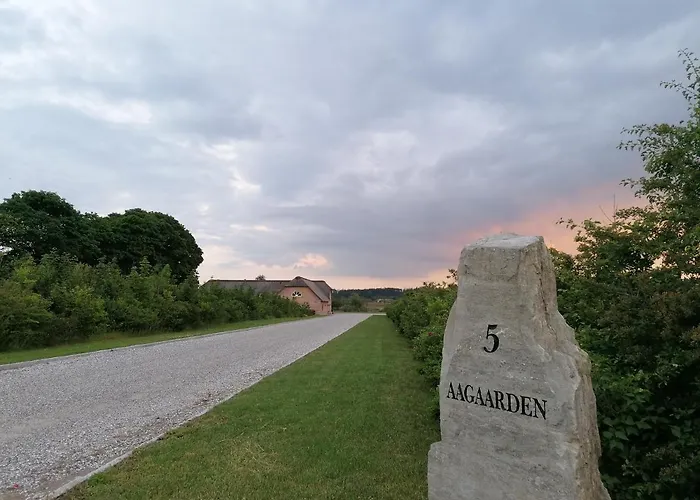 Aagaarden *